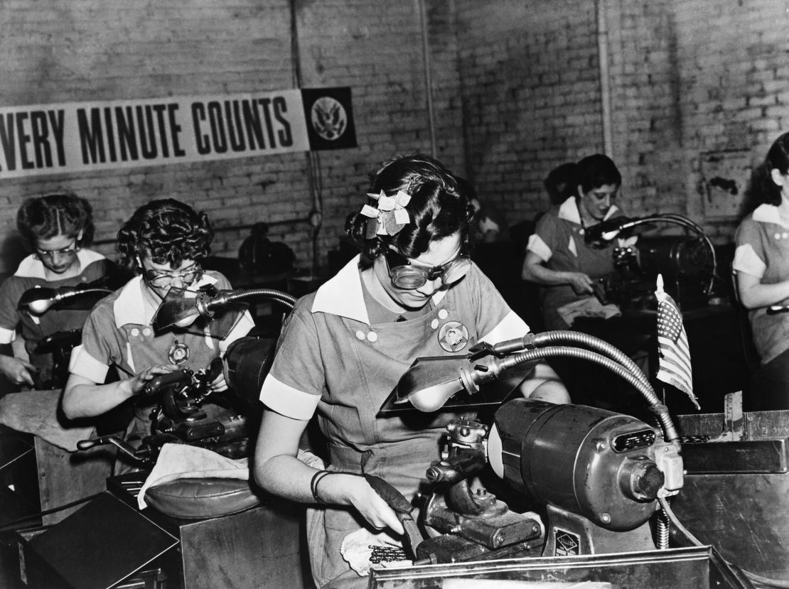 During World War II, millions of women entered the workforce for the first time. Likewise, the coronavirus pandemic is forcing millions of dads to be primary childcare providers for the first time in their working lives, economists say. (Bettmann Archive/Getty images)