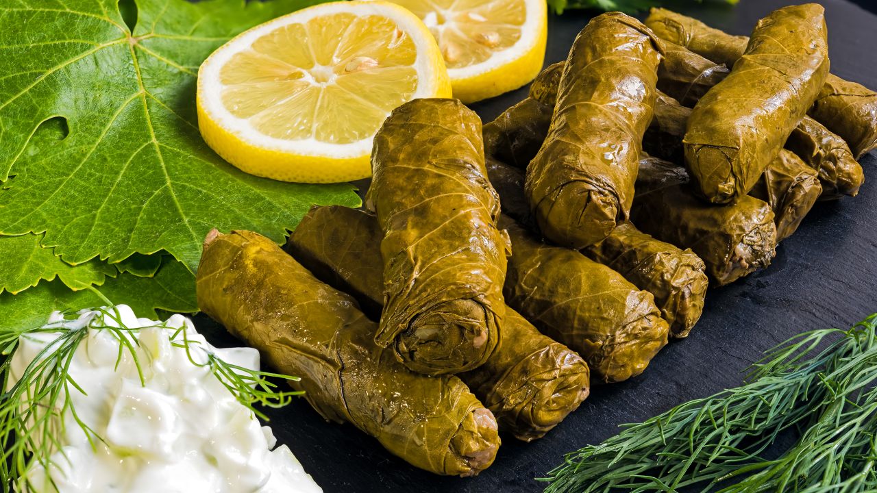 <strong>Yaprak dolma:</strong> While there are various versions of this traditional dish, the Isparta offering is prepared by cooking seasoned rice, and placing the contents on a vine leaf, which is then rolled into small cylinders.