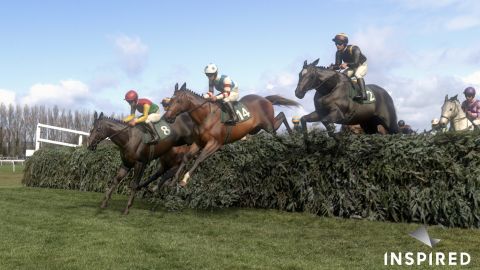 Horses will race over Aintree's famous Grand National course in virtual reality.