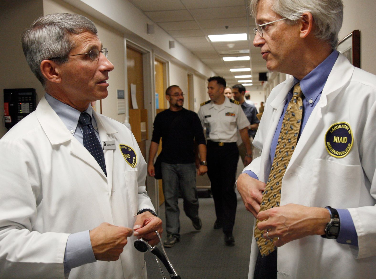 Fauci speaks to Dr. H. Clifford Lane at the National Institutes of Health in 2007.