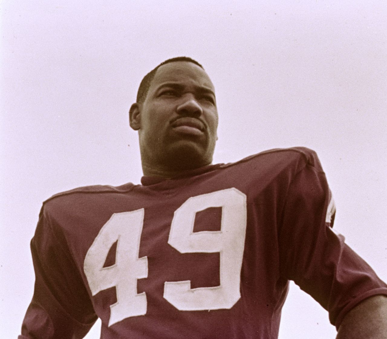 NFL Hall of Famer <a href="https://www.cnn.com/2020/04/06/us/bobby-mitchell-nfl-obit-spt/index.html" target="_blank">Bobby Mitchell</a>, who became the first African American to play for the Washington Redskins, died April 5, according to the Pro Football Hall of Fame. He was 84.