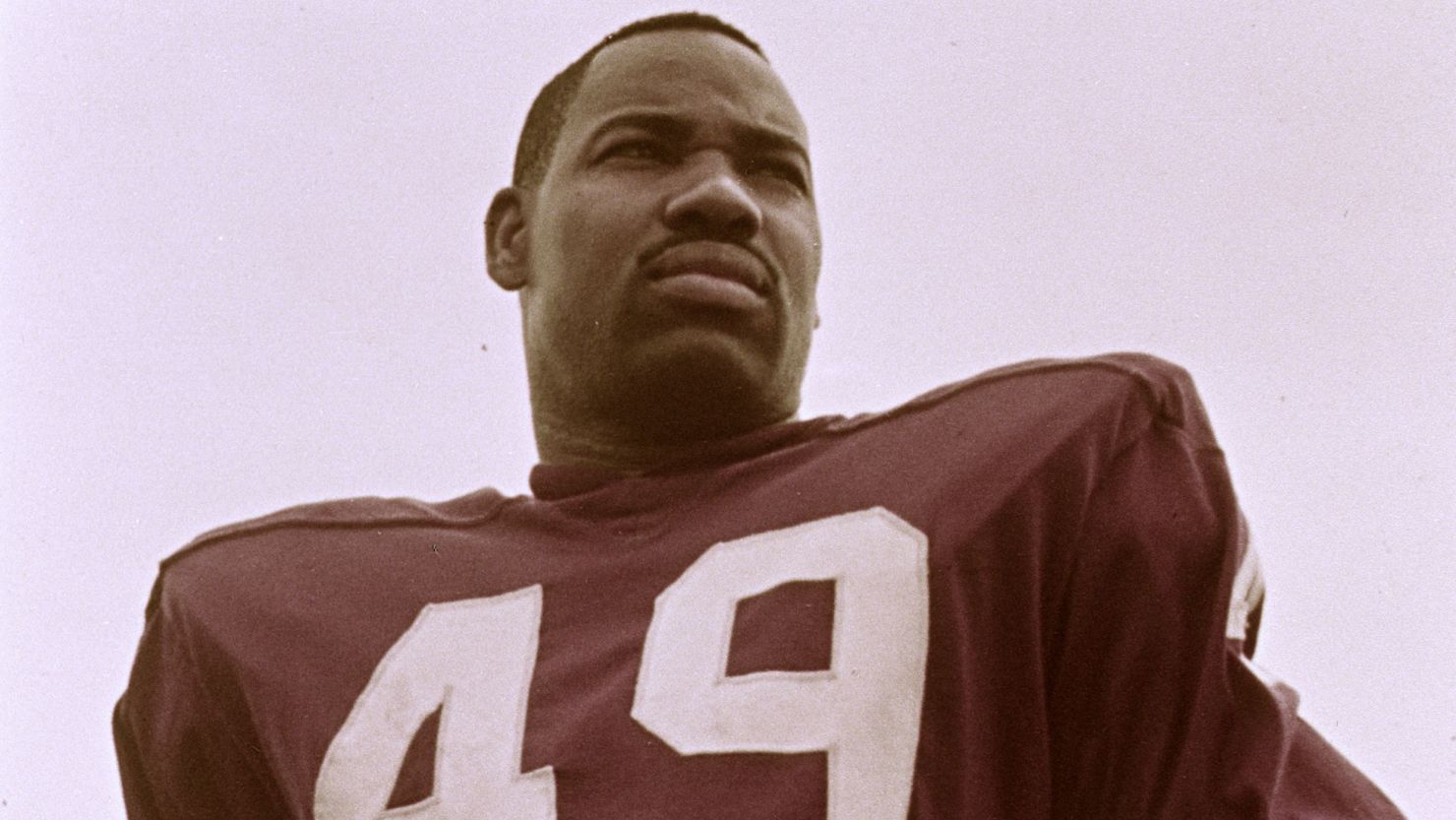 Hall of Fame wide receiver Bobby Mitchell of the Washington Redskins in 1966.  