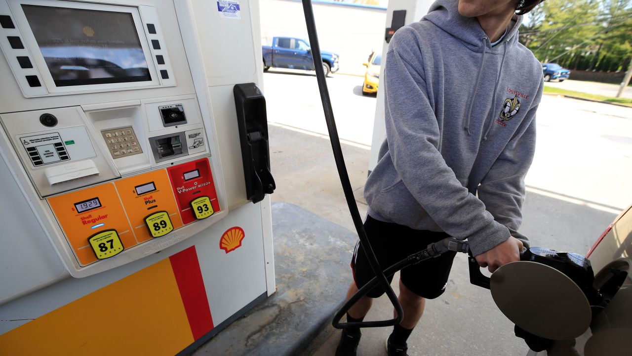 LOUISVILLE, KENTUCKY - APRIL 02: A person pumps gas at a gas station as the national average falls under $2 per gallon amid the coronavirus pandemic on April 02, 2020 in Louisville, Kentucky. According to AAA, roughly 70% of U.S. gas stations are offering $1.99 or less per gallon, which is the lowest price in four years. (Photo by Andy Lyons/Getty Images)