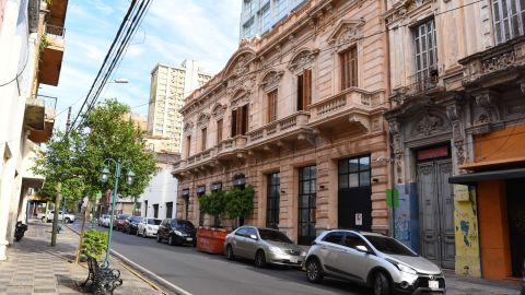 Picture of the facade of the hotel in Asuncion where Ronaldinho and his brother will serve house arrest.