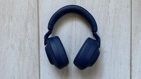 underscored jabra elite 85h headphones