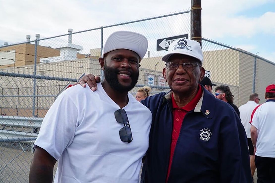 Ruben Burks, 86, wasa longtime leader in the labor movement.