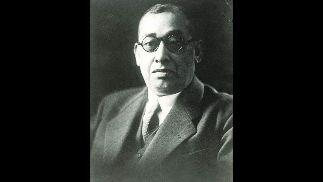 Rash Behari Bose wrote became a Japanese citizen in 1923.