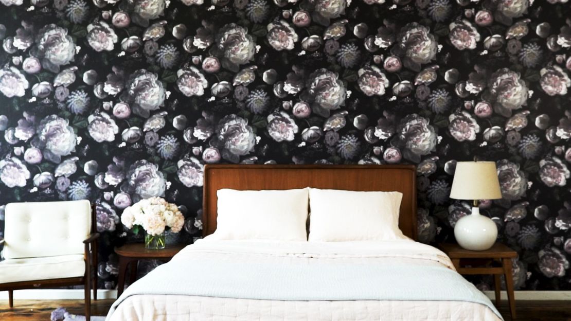 Tempaper Moody Floral Removable Wallpaper 