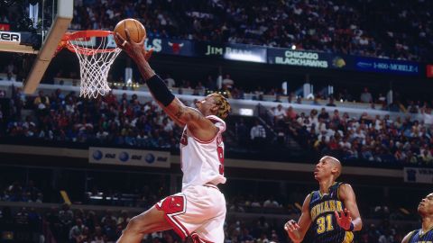 Dennis Rodman (left) in the 1998 NBA playoffs. (Photo by Nathaniel S. Butler/NBAE via Getty Images)