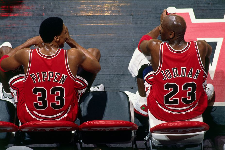 Barack Obama played Election Day basketball game with Scottie Pippen