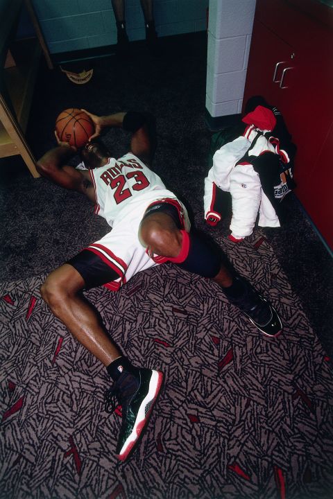 It didn't take long for Jordan and the Bulls to reclaim their throne. In his first full season back, Jordan led the Bulls to the 1996 NBA title. They defeated Seattle in the Finals.