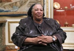Author Toni Morrison poses on September 21, 2012 during a reception sponsored by the US ambassador at his residence in Paris.