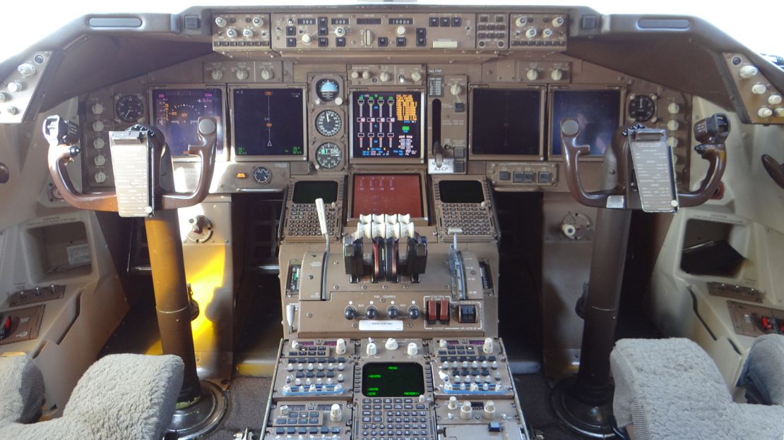 This cockpit won't seat any more pilots.
