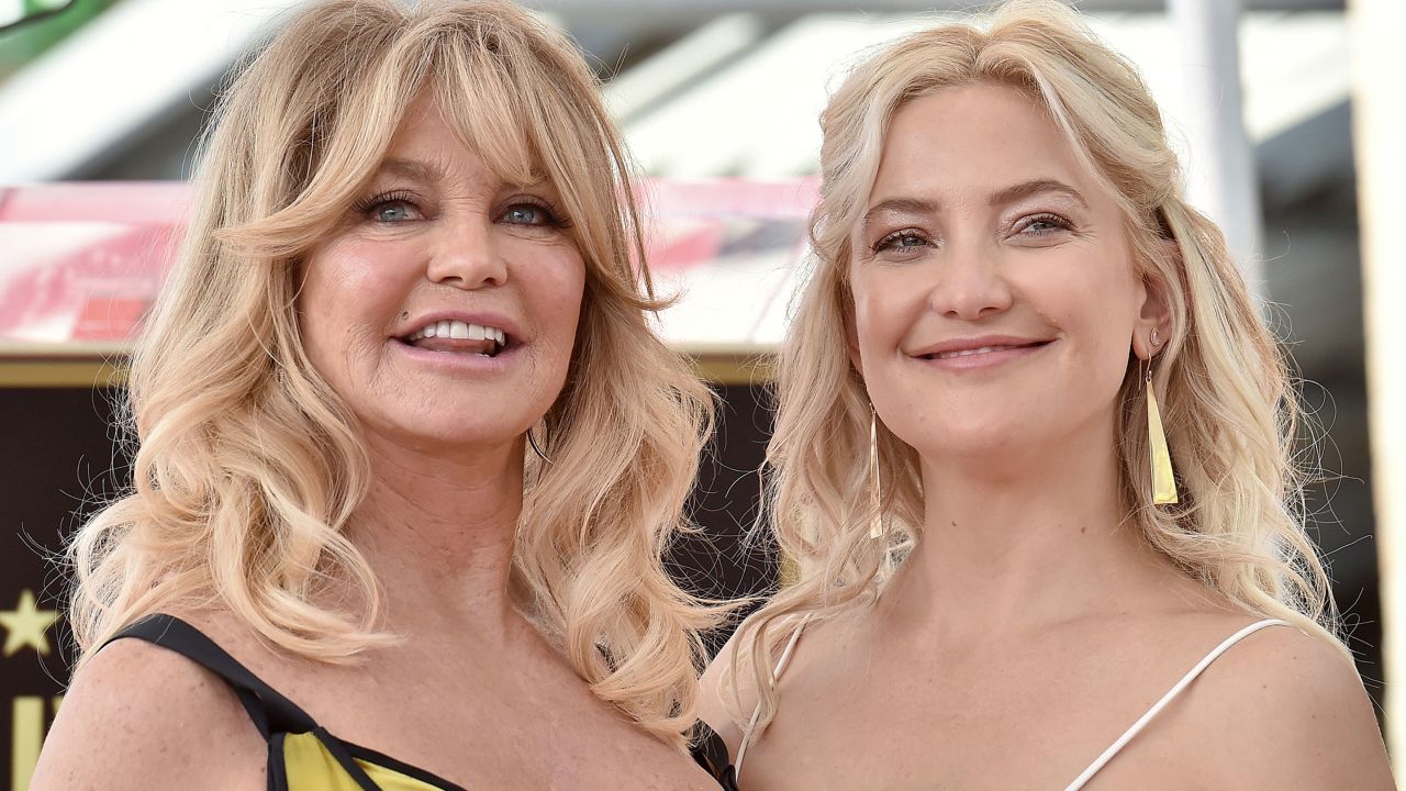 Goldie Hawn, Kate Hudson, baby make history on People CNN