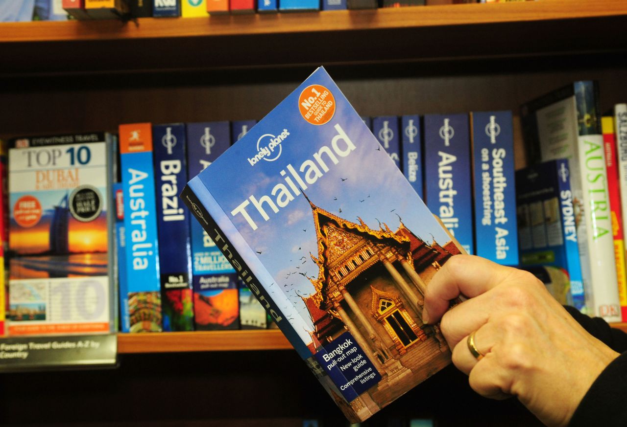 Joe Cummings was offered $9,000 to create Lonely Planet's first Thailand guide.  