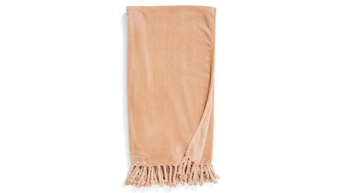 Nordstrom at Home Kennebunk Bliss Plush Throw