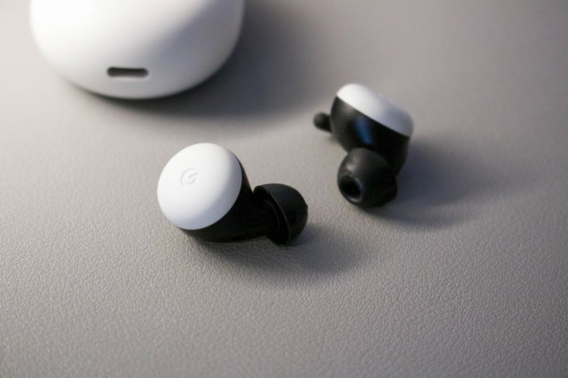 Pixel buds 2020 price best sale in india