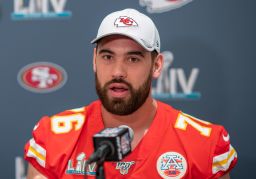 Kansas City Chiefs Offensive Guard Laurent Duvernay-Tardif earned his doctor of medicine degree in 2018.