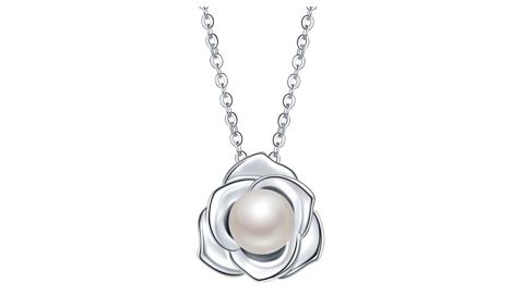 'Lovely Rose' Freshwater Pearl and Sterling Silver Pendant