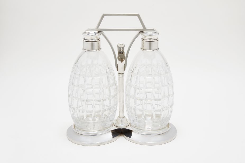 Made by the renowned American glassware company T.G. Hawkes & Co, this pair of silver-mounted glass decanters is estimated to sell for up to $5,000.