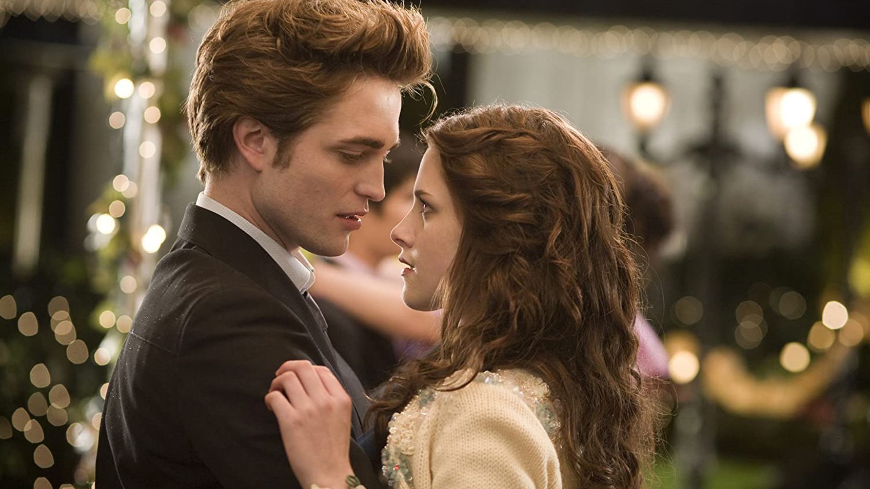 Remember these two? Robert Pattinson and Kristen Stewart played Edward and Bella in the "Twilight" film series. 