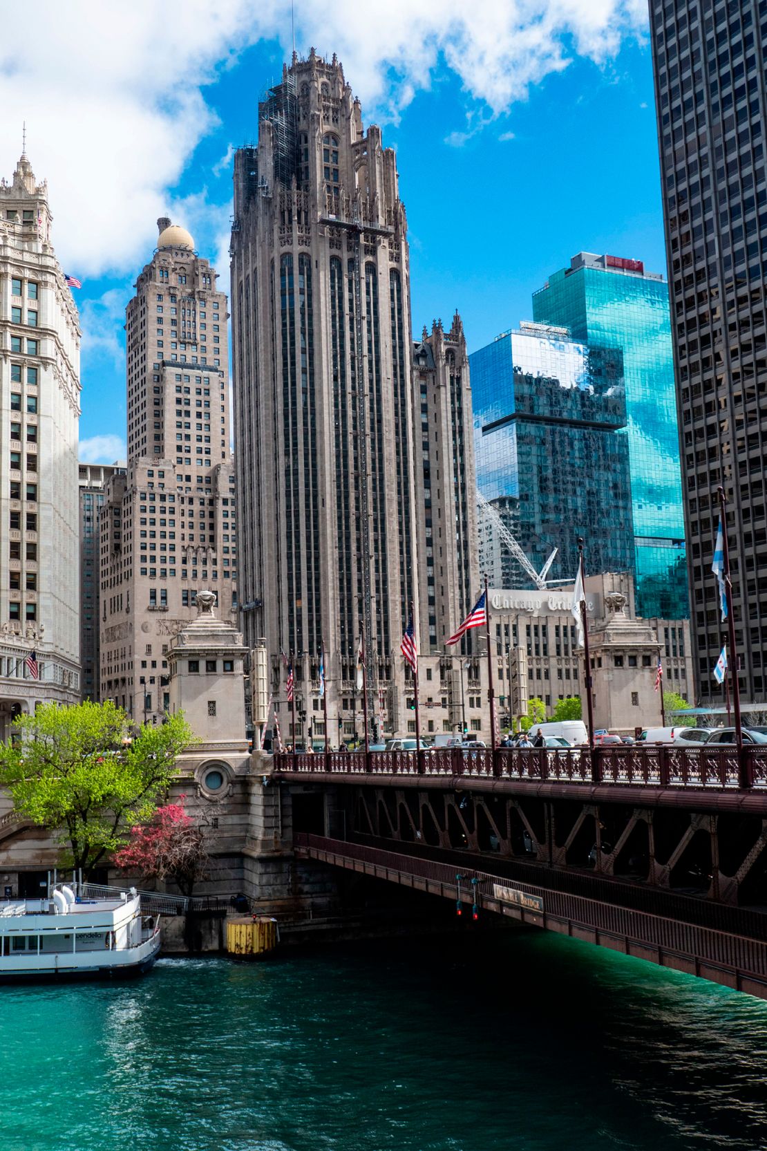 Chicago skyline including the Tribune Tower