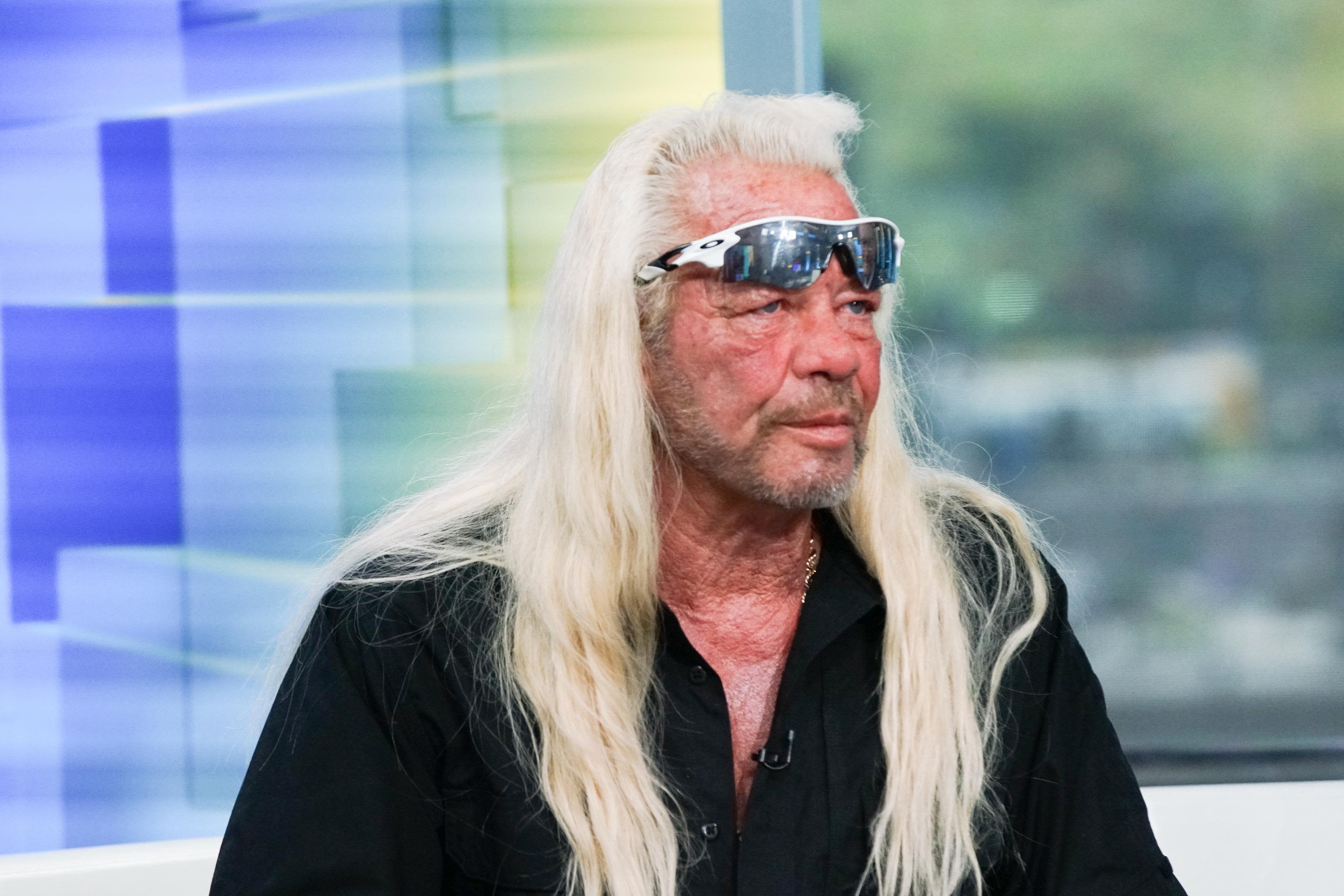 how much does dog the bounty hunter make a year