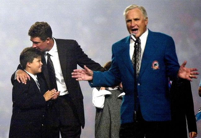 Shula talks about Marino during halftime of a game in 2000. The Dolphins were retiring Marino's jersey.