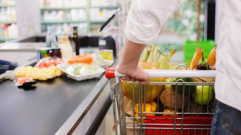 Earn bonus cash back at U.S. supermarkets with the Blue Cash Preferred credit card.