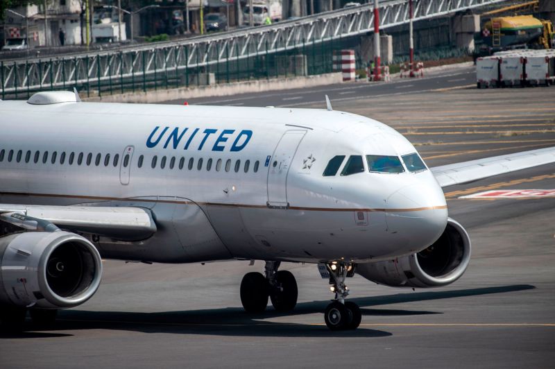 NFL Player Sues United Airlines Over Alleged Sexual Assault On Flight | CNN