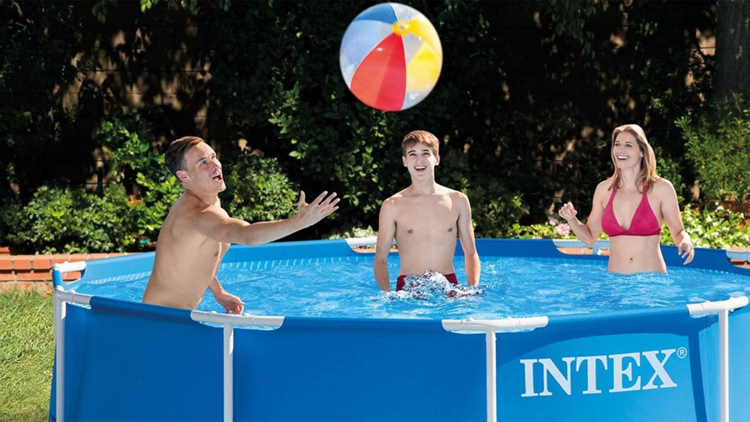 8 Things That Will Help Maximize and Clean Your Inflatable Pool