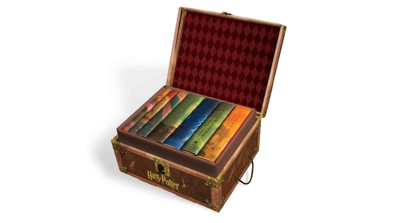 02 epic books harry potter series -- scholastic