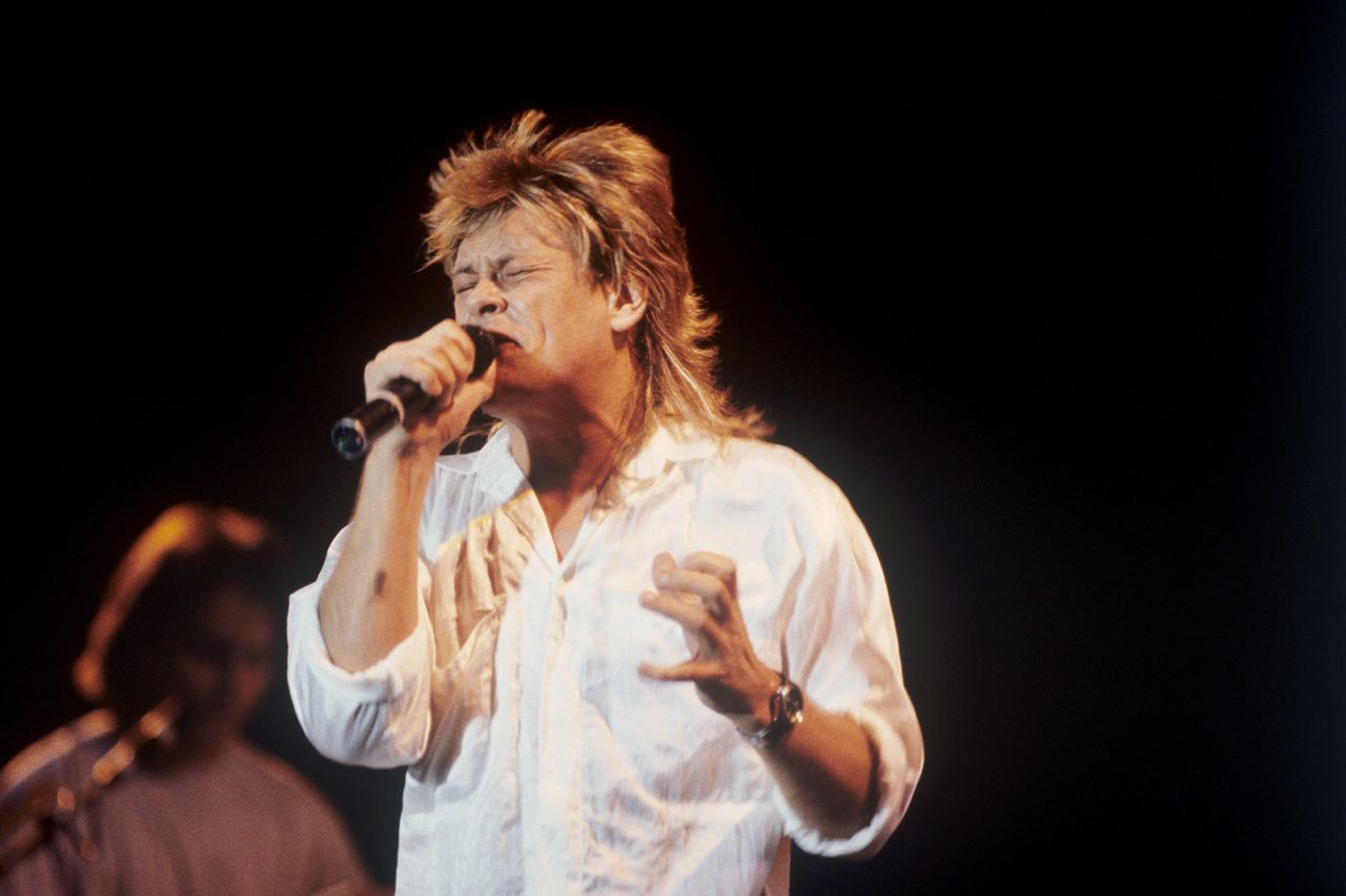 <a href="https://www.cnn.com/2020/05/07/entertainment/brian-howe-death-trnd/index.html" target="_blank">Brian Howe</a>, former frontman for the British rock group Bad Company, died May 5 at the age of 66.
