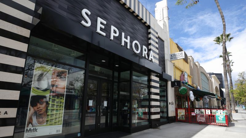 Sephora Cosmetics Store in Los Angeles, CA