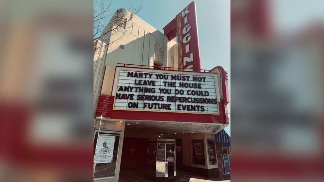 The marquee of the Kiggins Theatre in Vancouver, Washington.