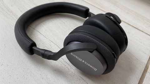 Bowers & Wilkins PX5