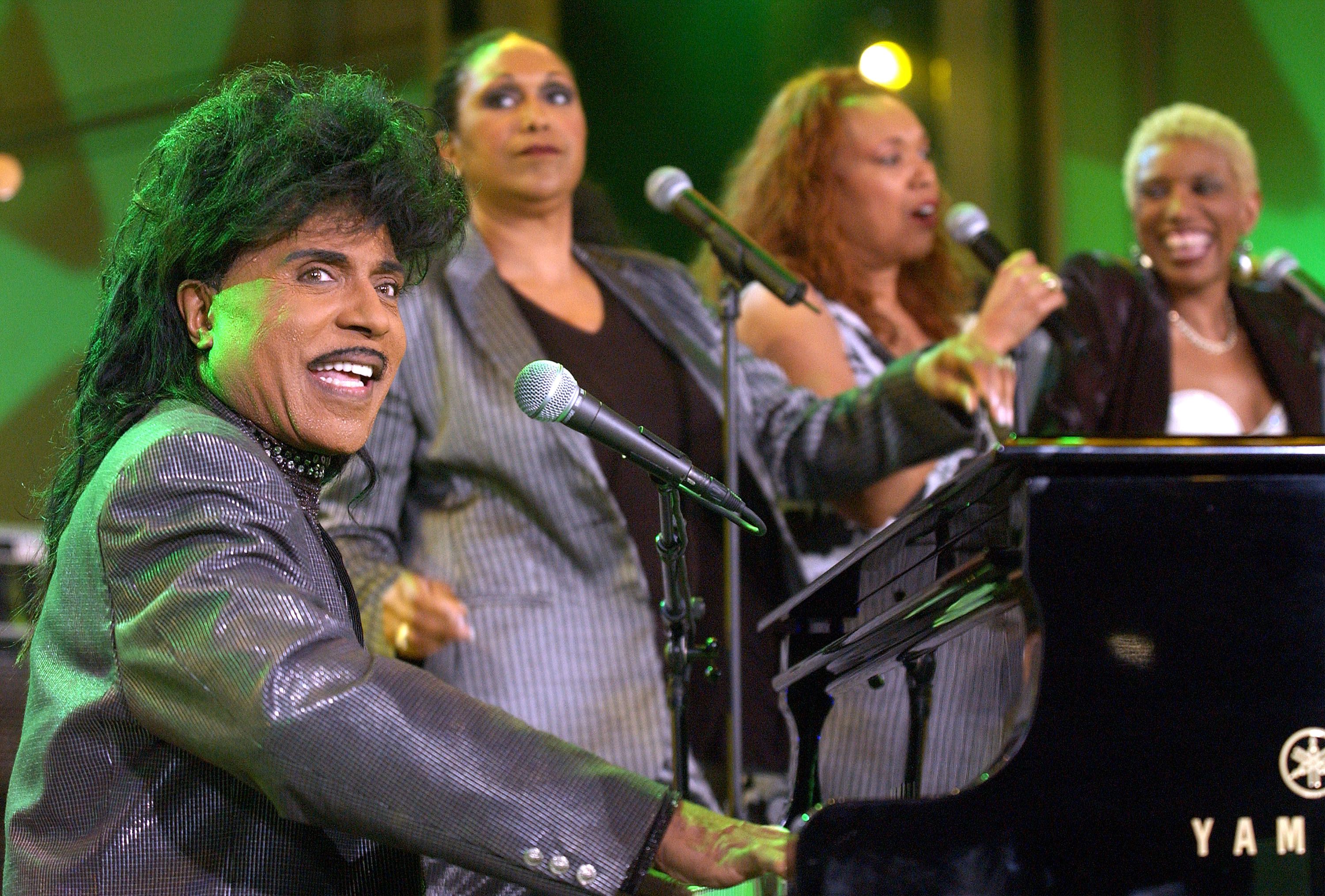 Musicians and artists pay tribute to rock 'n' roll legend Little Richard