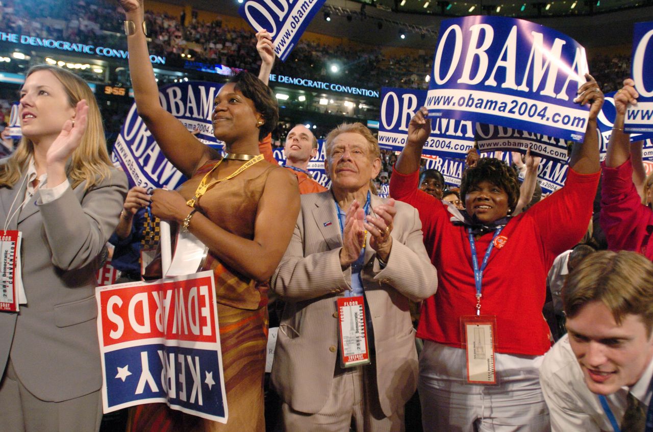 Stiller attends the Democratic National Convention in 2004.