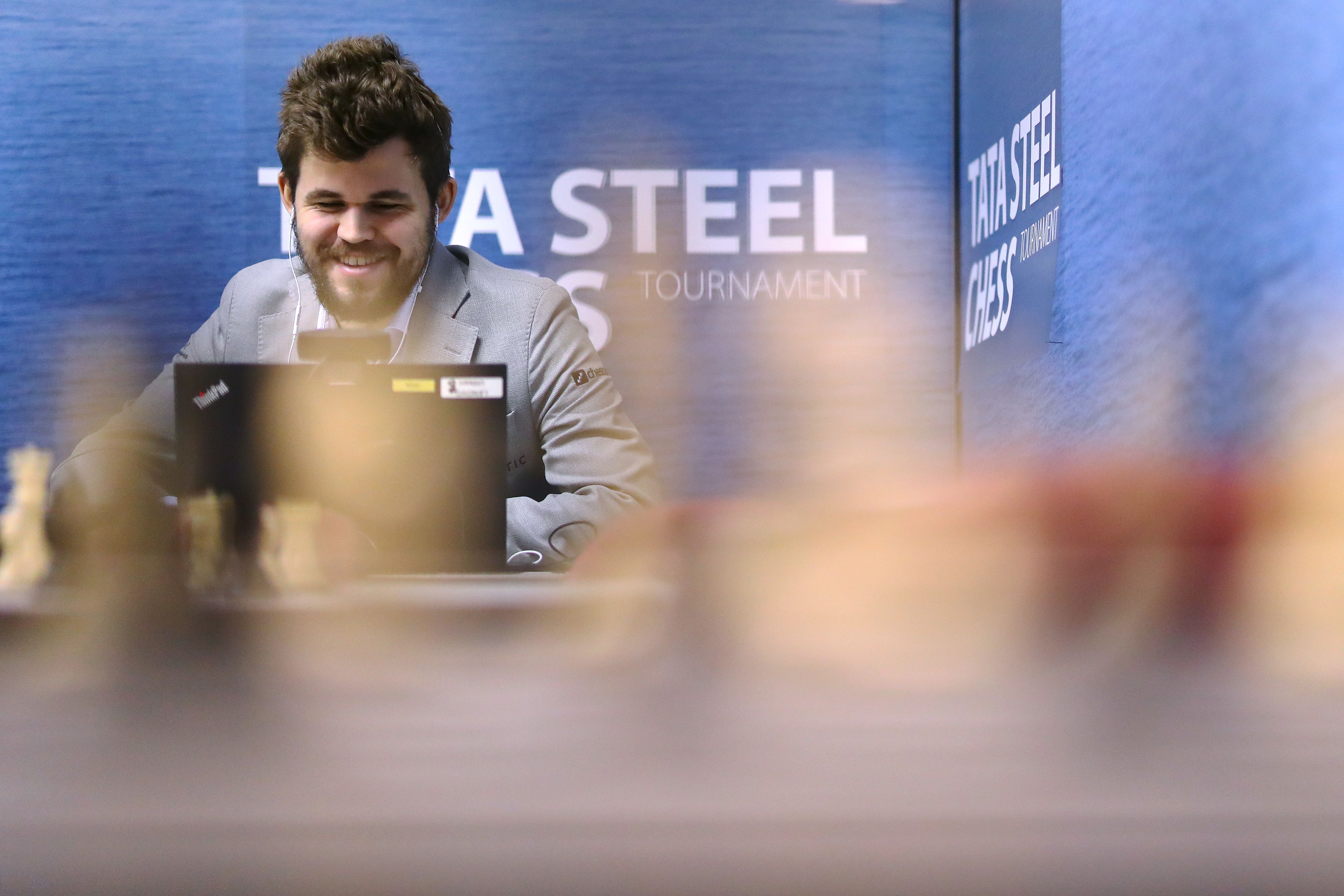 Magnus Carlsen congratulates FPL champion after mammoth title battle – The  Irish News
