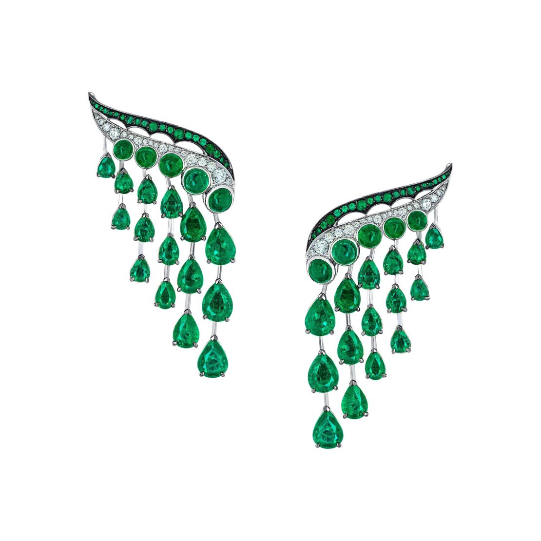 Emerald earrings from Vania Leles' Legends of Africa collection 