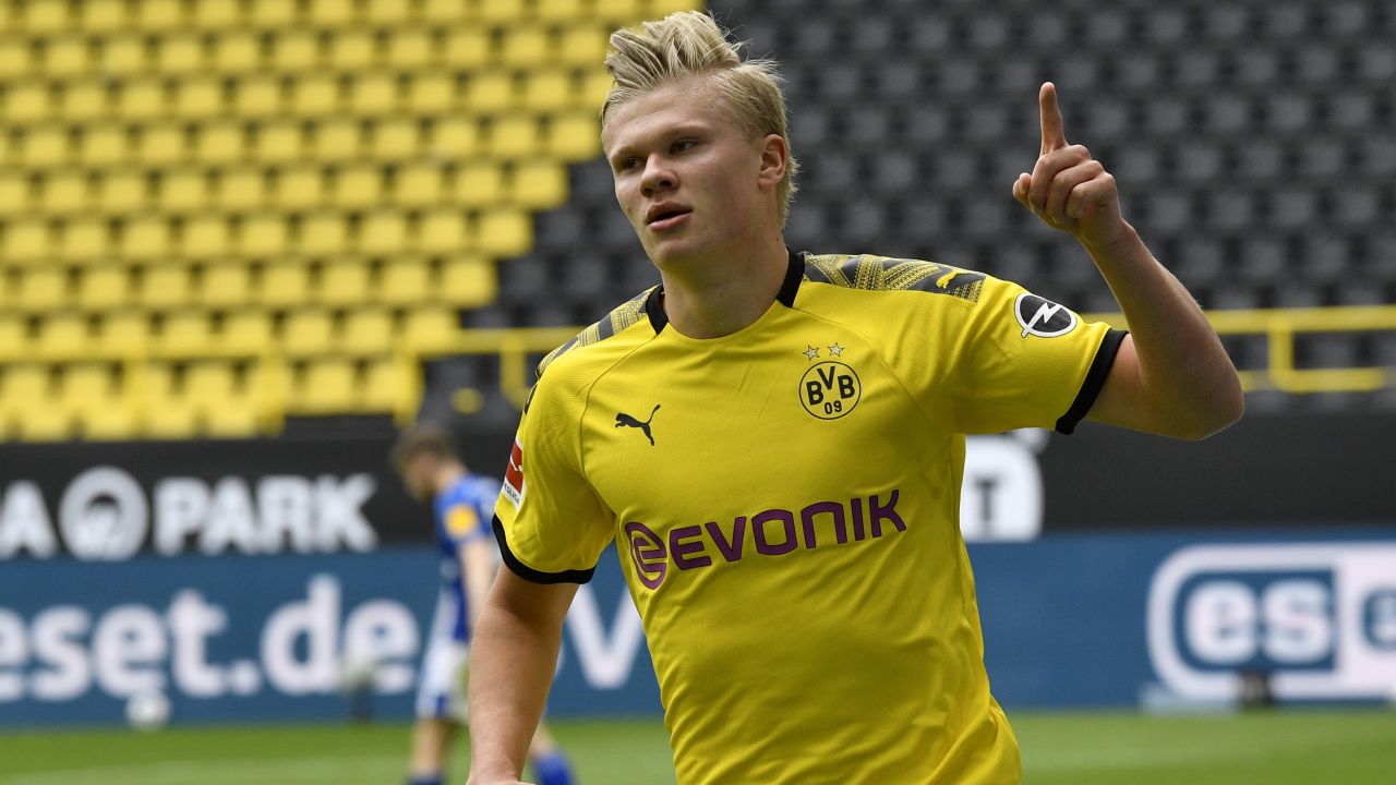Erling Braut Haaland celebrates after scoring for Borussia Dortmund Saturday.