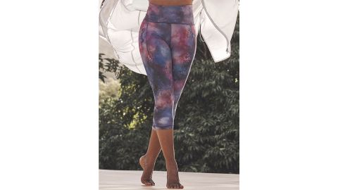 Athleta Salutation Stash Pocket II Supernova Capri