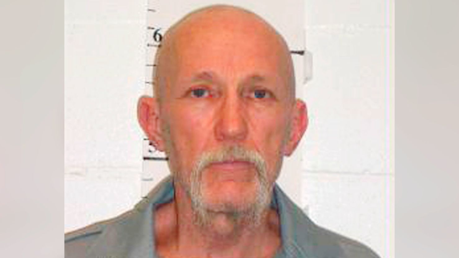 Walter Barton, convicted of killing an 81-year-old acquaintance nearly three decades ago, became the first US inmate executed during the coronavirus pandemic.