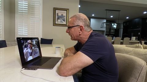 Robert Irvine films a quarantine special of "Restaurant: Impossible"