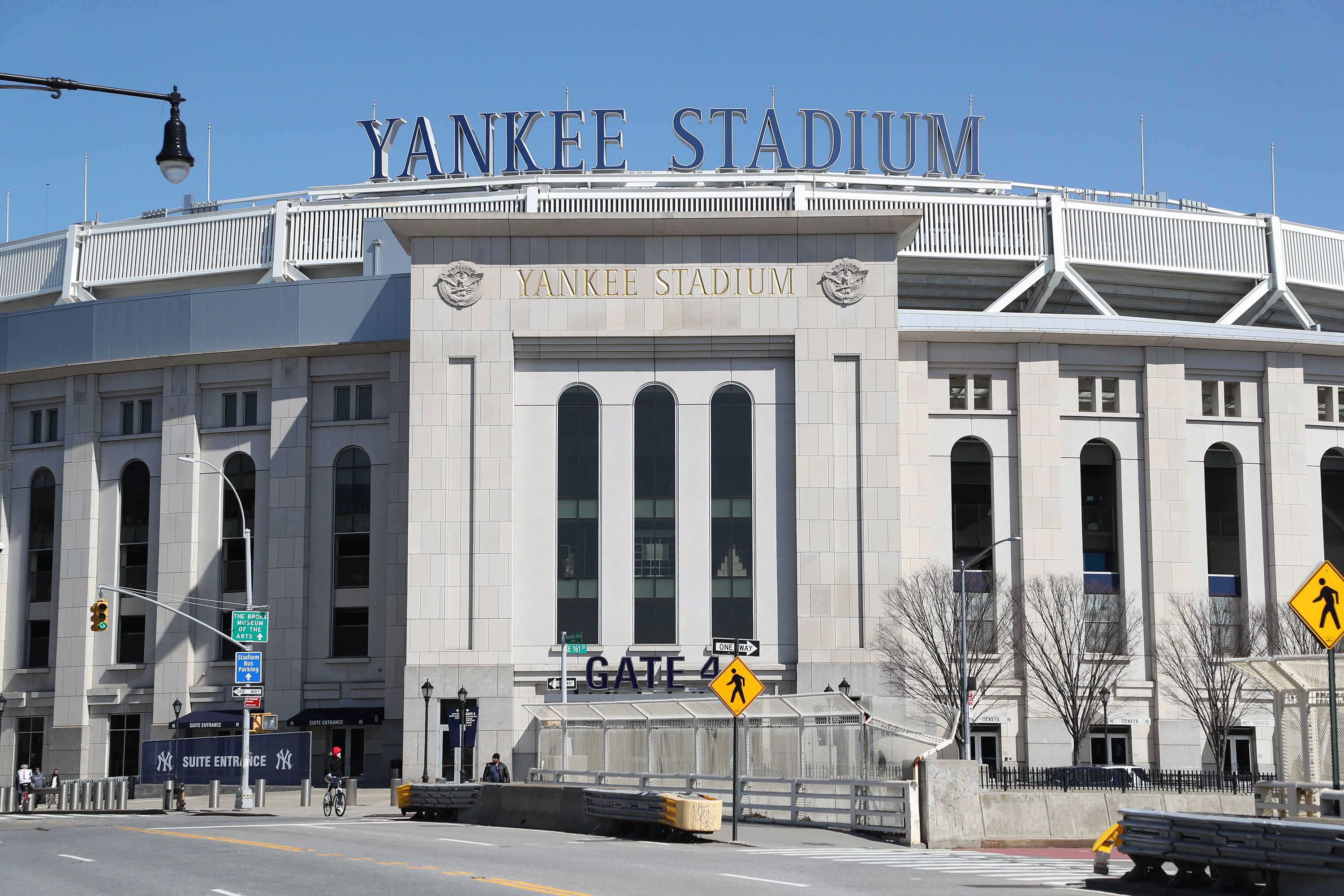 Near New Yankee Stadium, Merchandise Shops Say Sales Are Off - The