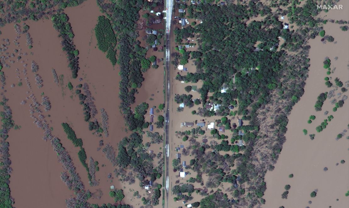 03 michigan flooding aerial