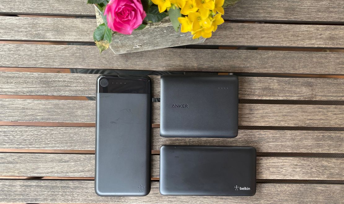 2-underscored best portable chargers lead