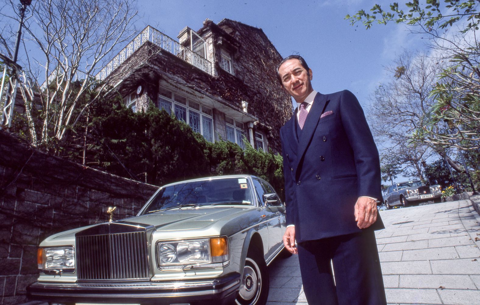 <a href="https://www.cnn.com/2020/05/26/business/stanley-ho-obit-intl-hnk/index.html" target="_blank">Stanley Ho,</a> Macao gambling tycoon and one of Hong Kong's first billionaires, died on May 26, his family said. He was 98.