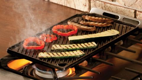 Lodge 16.75" x 9.5" Cast Iron Reversible Griddle