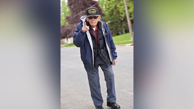 For His 100th Birthday, A WWII Veteran Is Walking 100 Miles To Raise ...